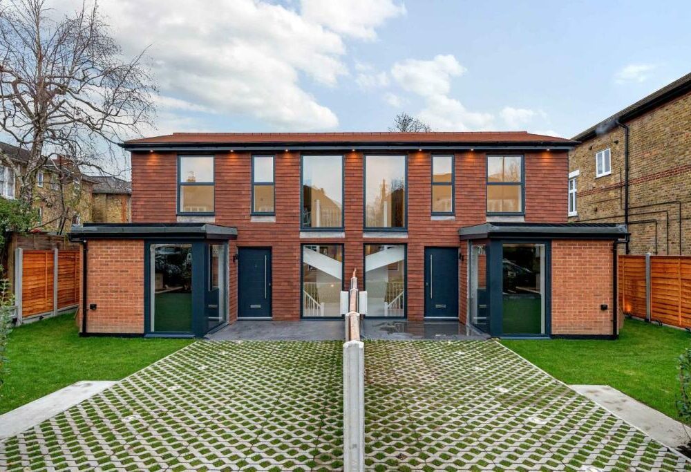 Burghill Road, Sydenham – Complete Design & Build of Two 3-Bedroom Homes with Basements