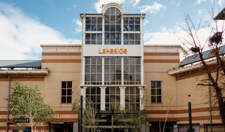 Lakeside Shopping Centre, Essex – Drylining Works for Commercial Units